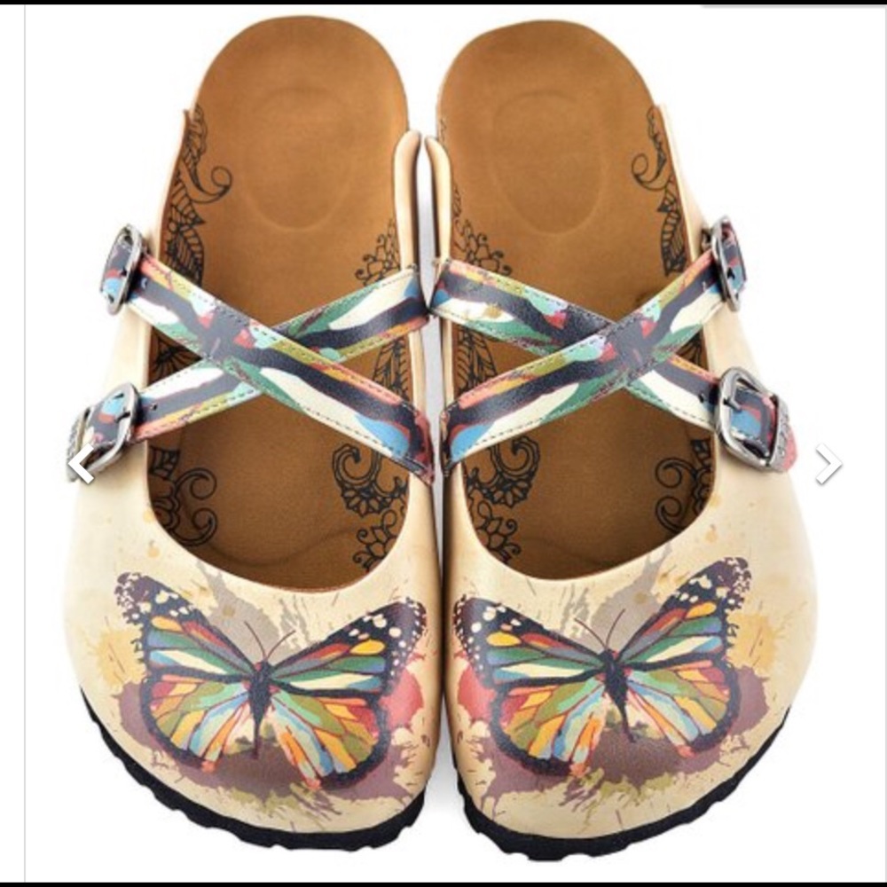 Clogs